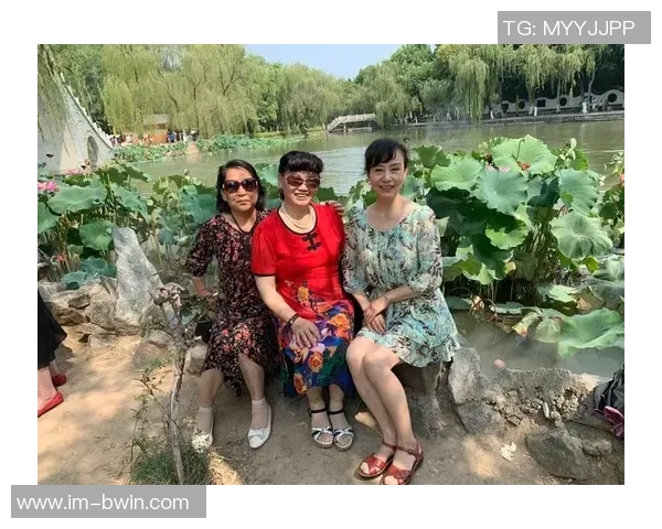 早报：岁月如歌我在这里与你重逢你是否还记得我们的曾经