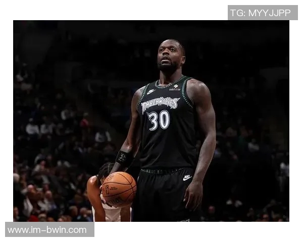 爱德华兹称赞兰德尔只需专注防守即可跻身NBA顶级防守者行列